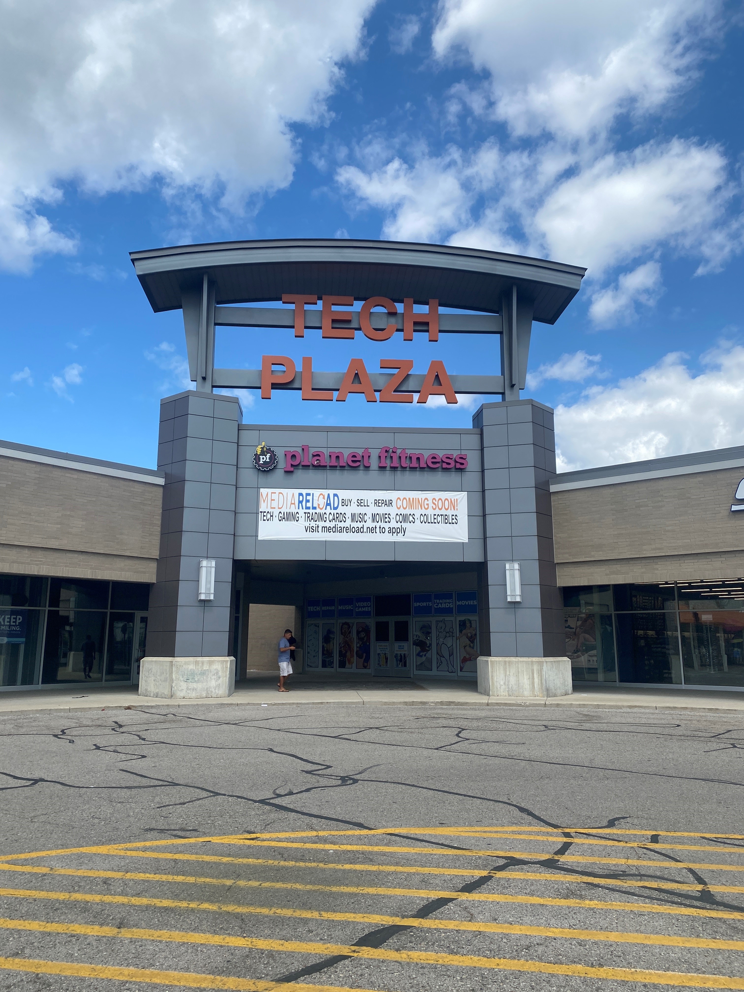 8301-8399 12 Mile Rd, Warren, Michigan 48093, ,Retail,For Lease,8301-8399 12 Mile Rd,1094