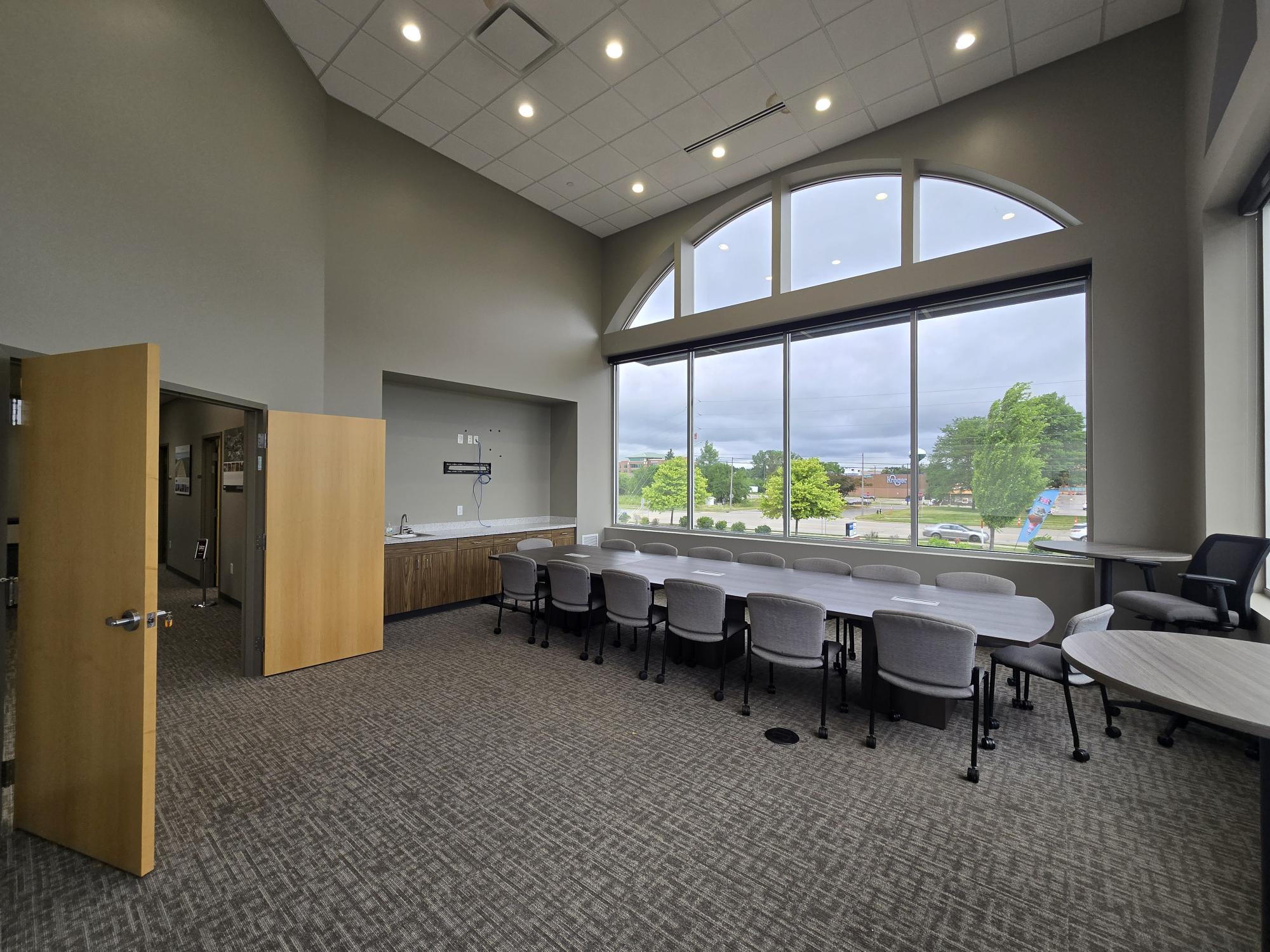 1595 W Lake Lansing Rd, East Lansing, Michigan, ,Office,For Lease,1595 W Lake Lansing Rd,1184