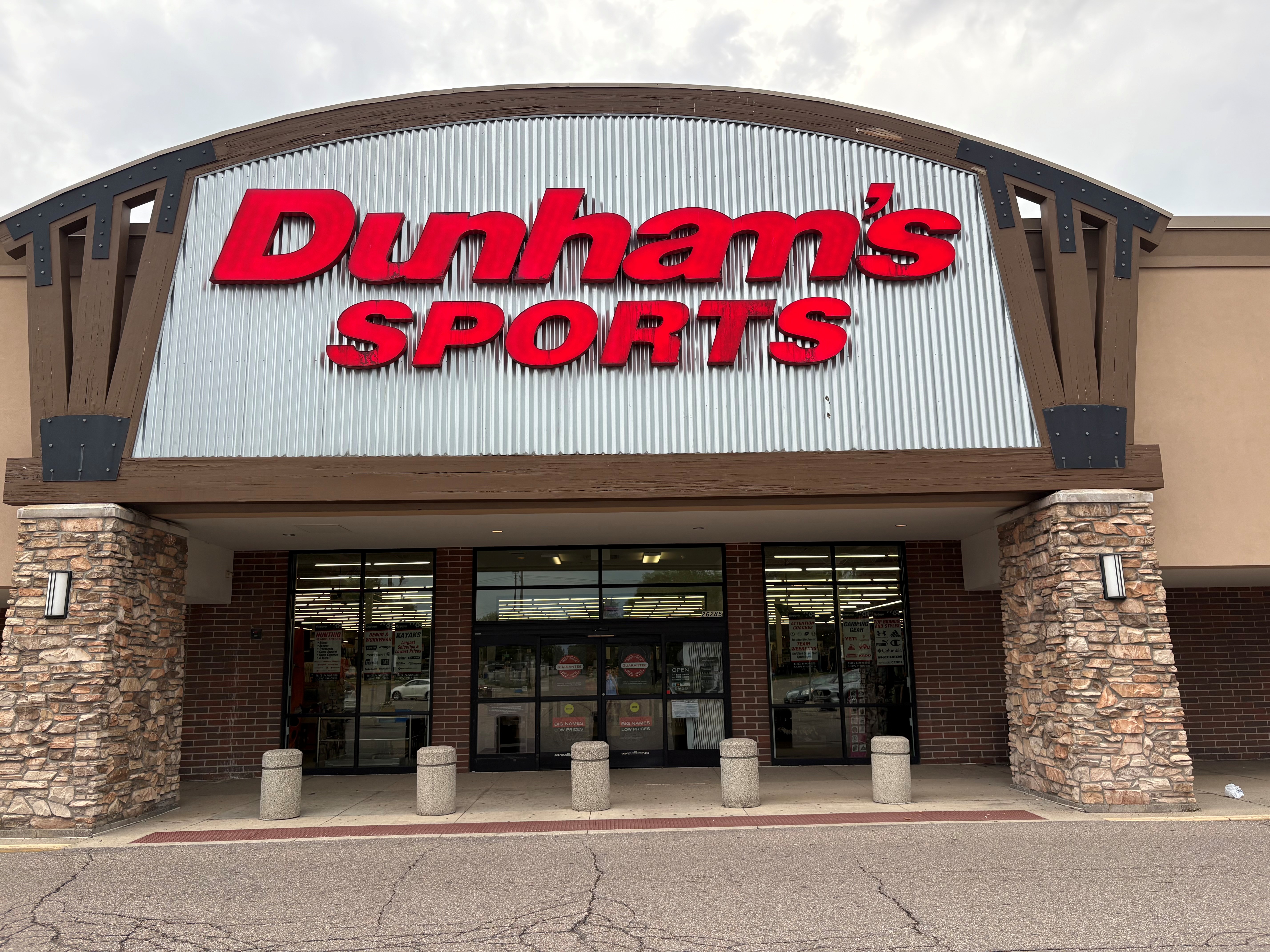 26417 Hoover Rd, Warren, Michigan 48089, 0 , 0 ,0,Retail,Available,26417 Hoover Rd,0,1189