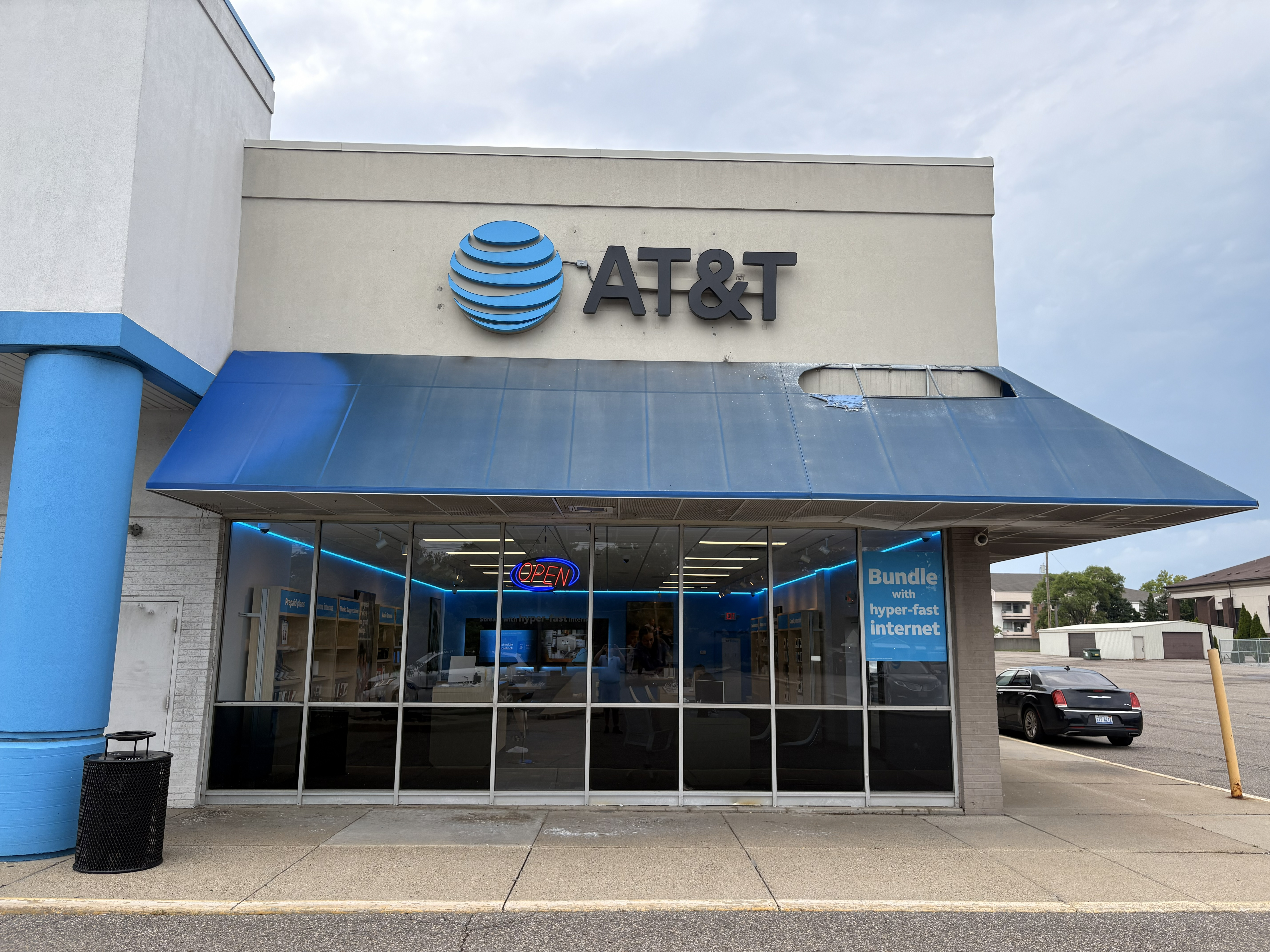 26417 Hoover Rd, Warren, Michigan 48089, 0 , 0 ,0,Retail,Available,26417 Hoover Rd,0,1189