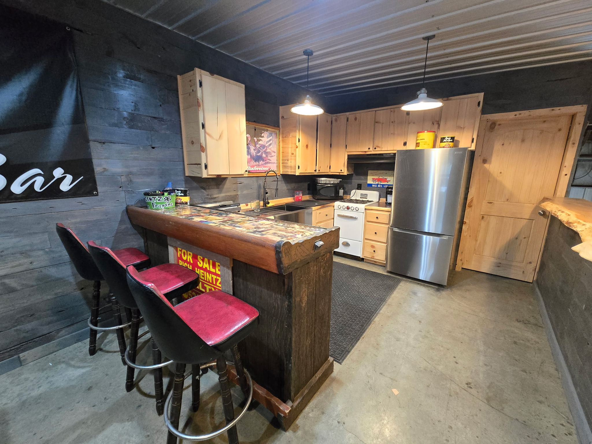 750 Industrial Dr, Clare, Michigan 48617, 0 , 0 ,0,Office,Available,750 Industrial Dr,0,1195